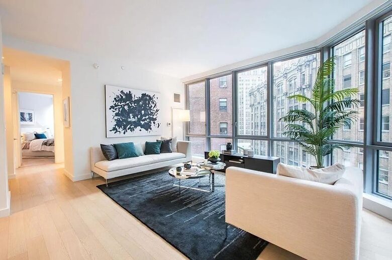 NYC Getaway | On Madison Ave, North of Madison Square Park - New York, New York