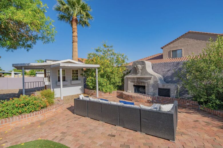 Everett Street Retreat - Phoenix, Arizona
