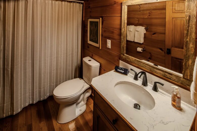 Appalachian Mountain Retreat - Fleetwood, North Carolina