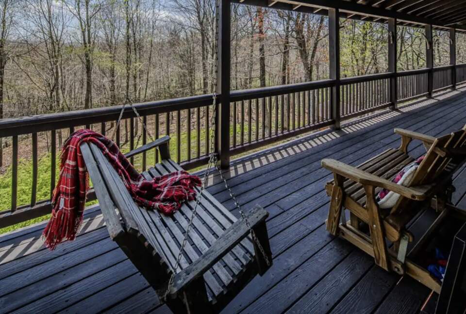 Appalachian Mountain Retreat - Fleetwood, North Carolina