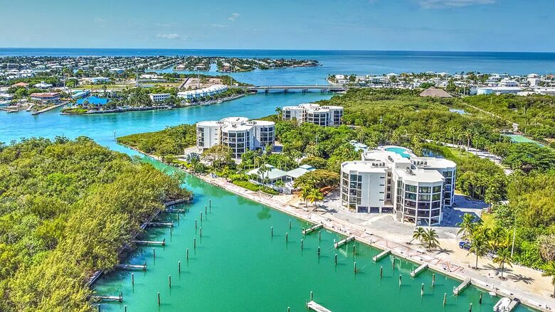 Majestic Marathon | The Heart of The Florida Keys - Marathon, Florida