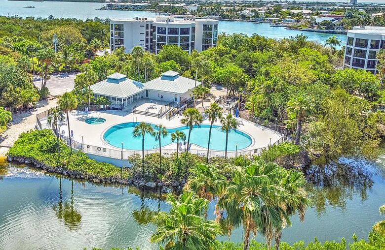 Majestic Marathon | The Heart of The Florida Keys - Marathon, Florida