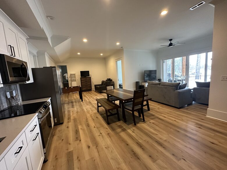 Hyco Lake and Pool Retreat - Semora, North Carolina