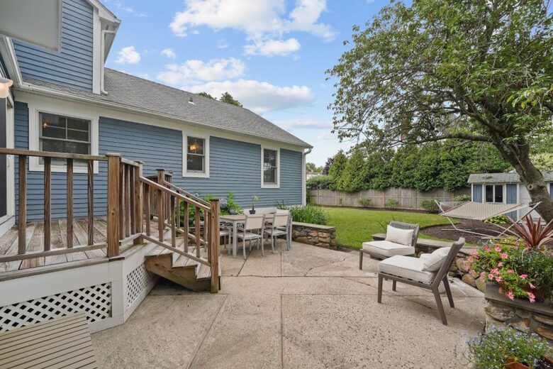 Charming Coastal Retreat | Spacious Beach House with Luxury Amenities - Fairfield, Connecticut