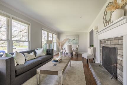 Charming Coastal Retreat | Spacious Beach House with Luxury Amenities - Fairfield, Connecticut