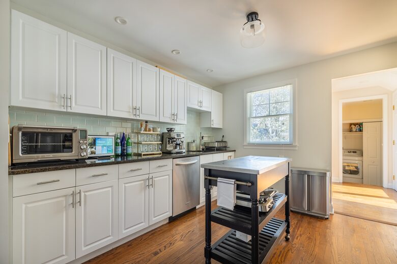 Charming Coastal Retreat | Spacious Beach House with Luxury Amenities - Fairfield, Connecticut