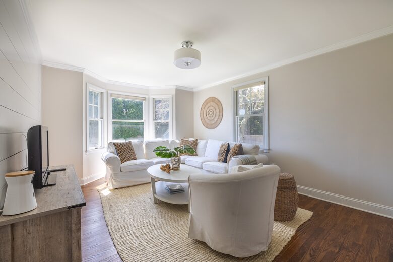 Charming Coastal Retreat | Spacious Beach House with Luxury Amenities - Fairfield, Connecticut