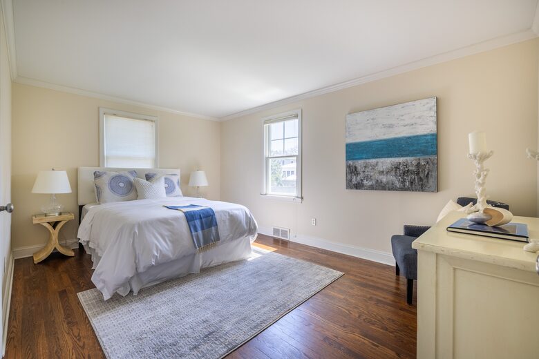 Charming Coastal Retreat | Spacious Beach House with Luxury Amenities - Fairfield, Connecticut