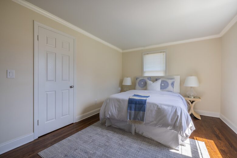 Charming Coastal Retreat | Spacious Beach House with Luxury Amenities - Fairfield, Connecticut