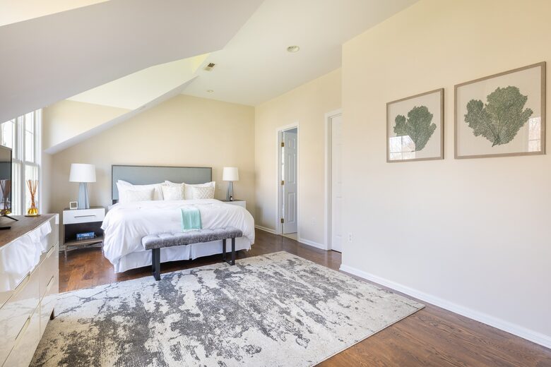 Charming Coastal Retreat | Spacious Beach House with Luxury Amenities - Fairfield, Connecticut