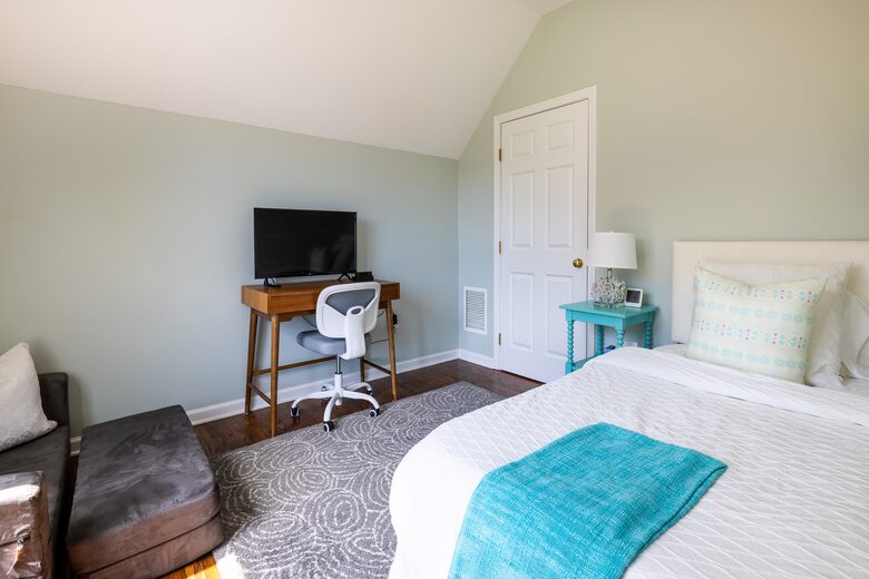 Charming Coastal Retreat | Spacious Beach House with Luxury Amenities - Fairfield, Connecticut
