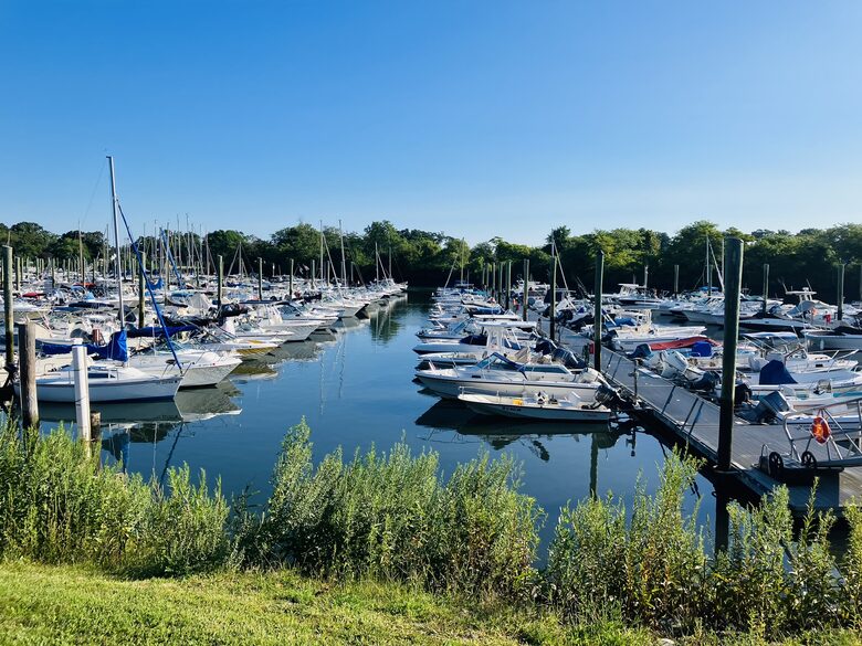 Charming Coastal Retreat | Spacious Beach House with Luxury Amenities - Fairfield, Connecticut