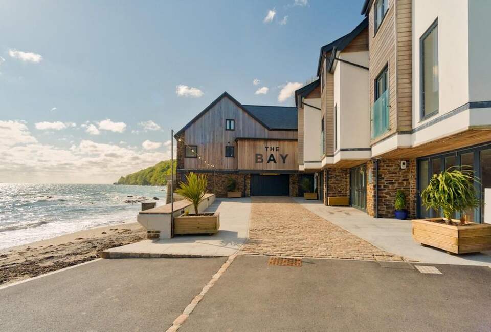 The Bay | Oceanfront Serenity in Cornwall’s Secret Hideaway - Cawsand, United Kingdom