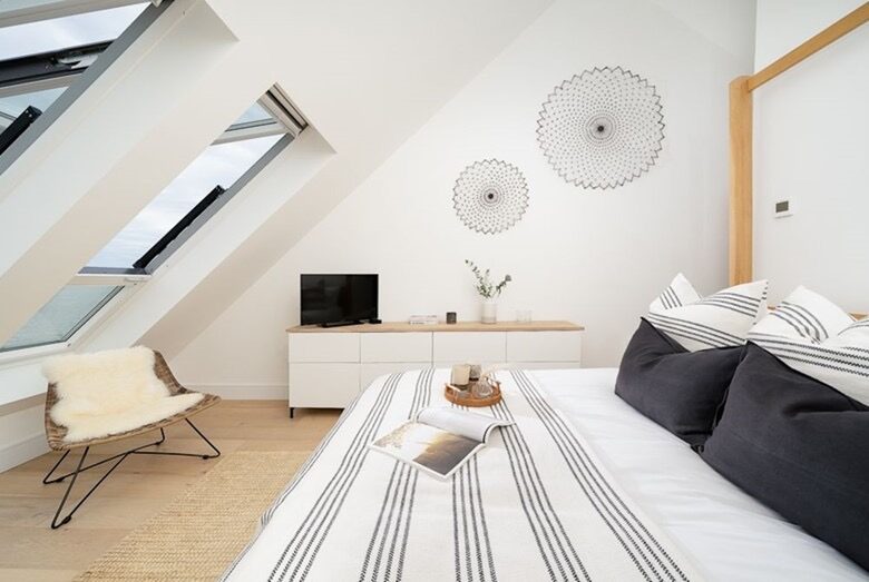 The Bay | Oceanfront Serenity in Cornwall’s Secret Hideaway - Cawsand, United Kingdom