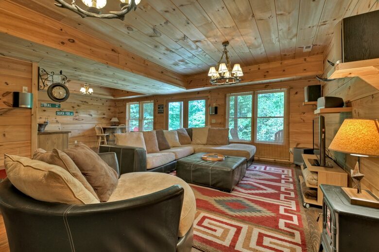 Cabin on the top of Woody Mountain - Blue Ridge, Georgia