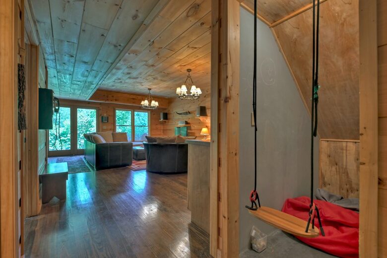 Cabin on the top of Woody Mountain - Blue Ridge, Georgia