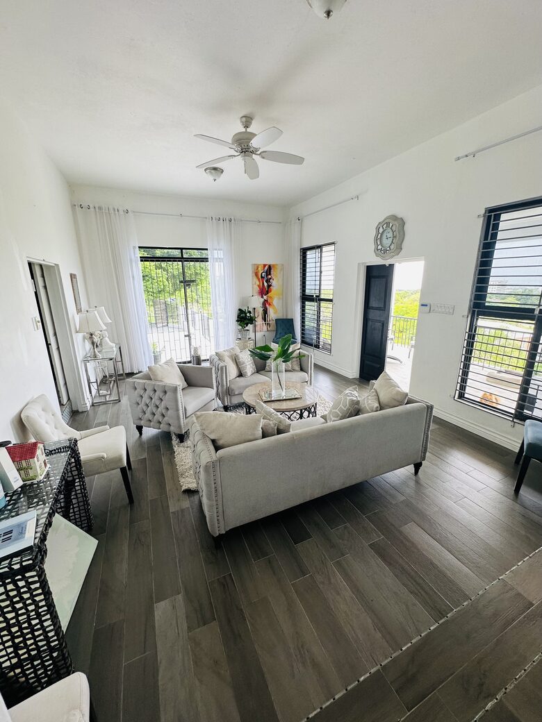 Kingston Urban Oasis Getaway - Kingston, Jamaica