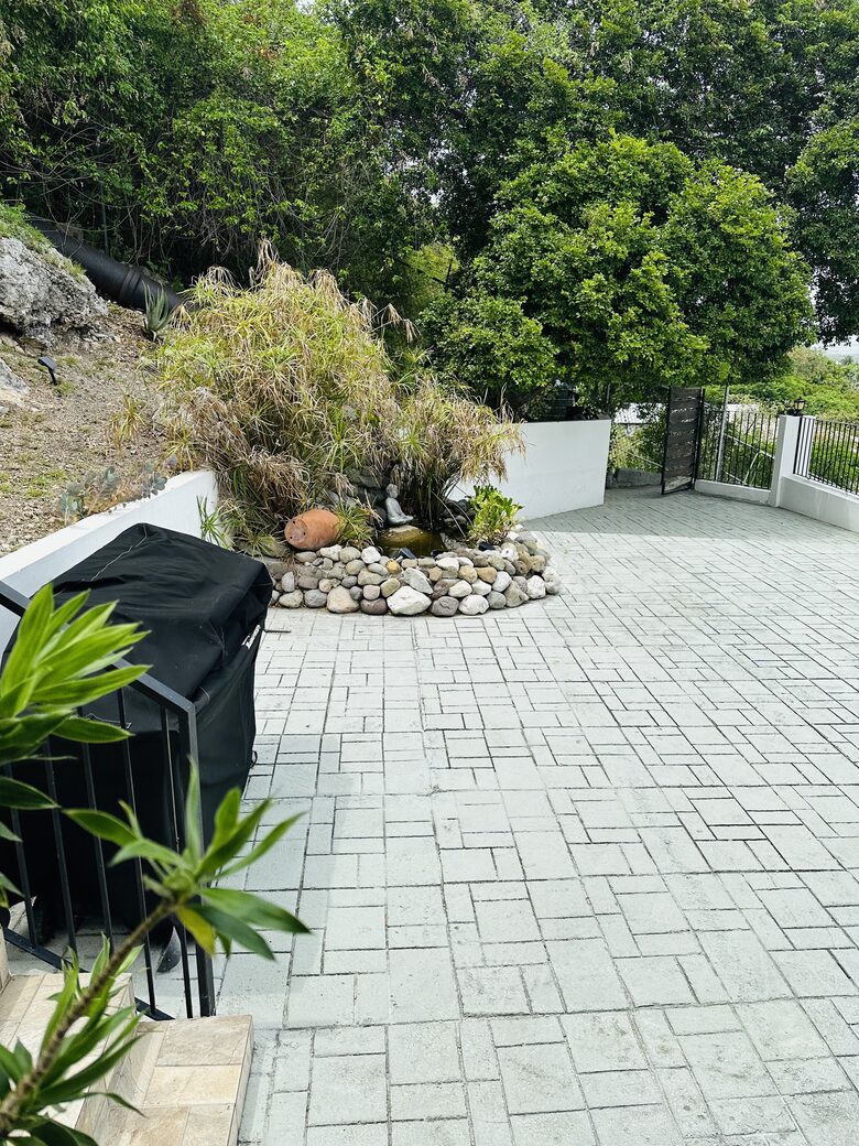 Kingston Urban Oasis Getaway - Kingston, Jamaica