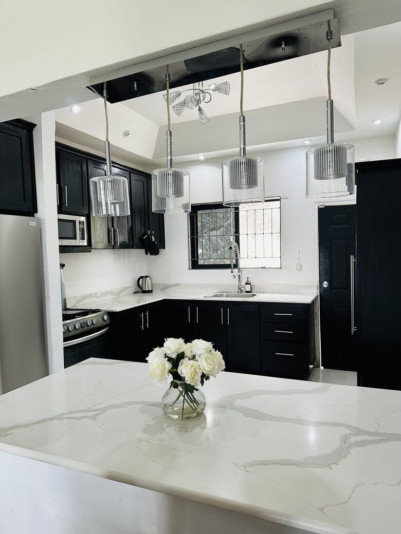 Kingston Urban Oasis Getaway - Kingston, Jamaica