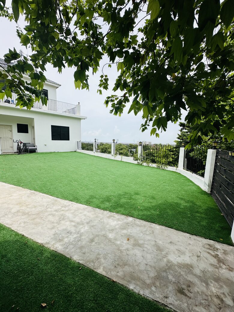 Kingston Urban Oasis Getaway - Kingston, Jamaica