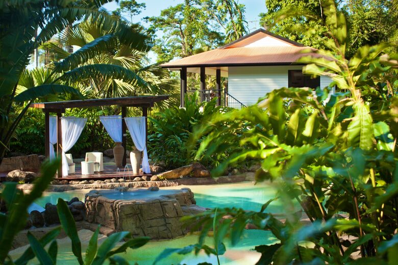 Blue Lagoon Villa | Misty Mountains Rainforest Retreat - Bellenden Ker, Australia
