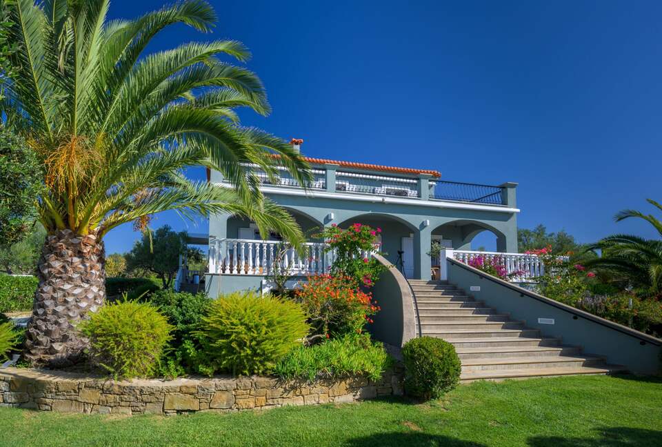 Villa Magna Mare - Finiki, Greece