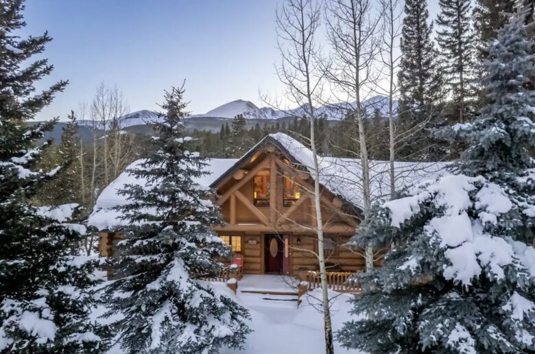 Luminary Log Chalet | Seclusion & Skiing Nearby - Blue River, Colorado