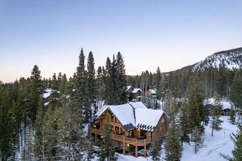 Luminary Log Chalet | Seclusion & Skiing Nearby - Blue River, Colorado