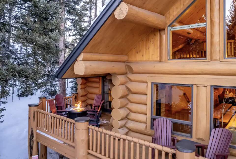 Luminary Log Chalet | Seclusion & Skiing Nearby - Blue River, Colorado