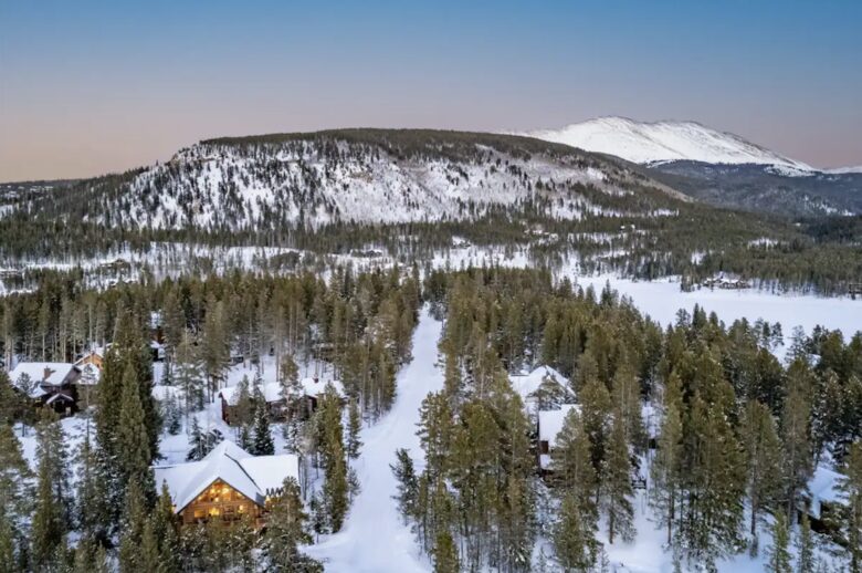 Luminary Log Chalet | Seclusion & Skiing Nearby - Blue River, Colorado