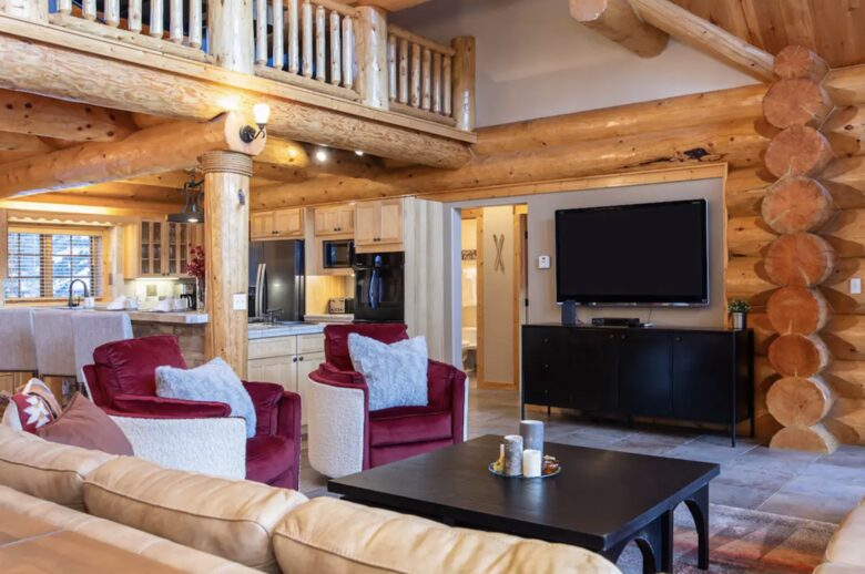 Luminary Log Chalet | Seclusion & Skiing Nearby - Blue River, Colorado
