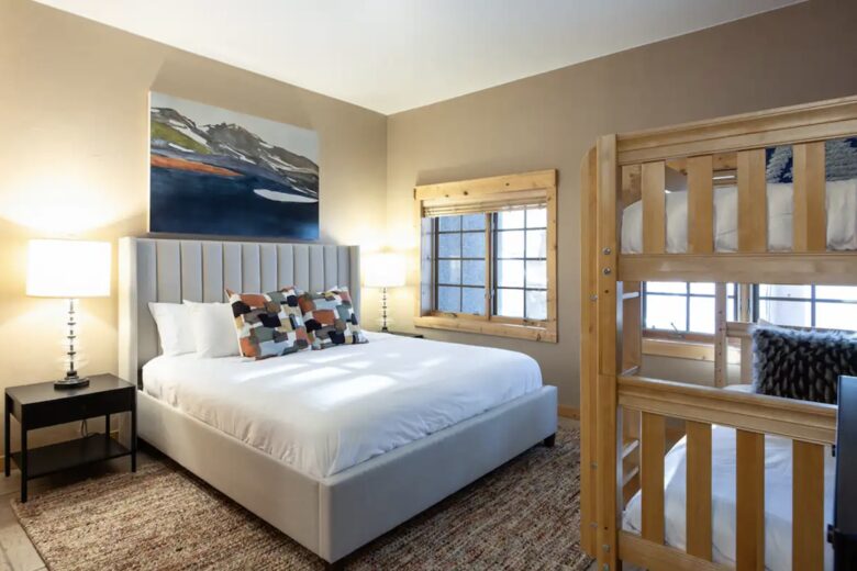 Luminary Log Chalet | Seclusion & Skiing Nearby - Blue River, Colorado