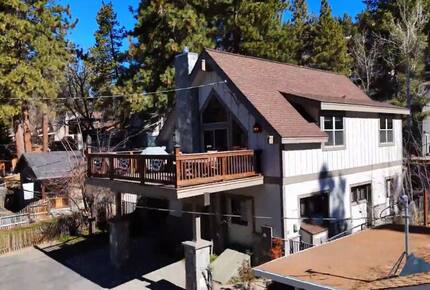 Serene Zephyr Cove Escape with Lake Tahoe Views - Zephyr Cove, Nevada