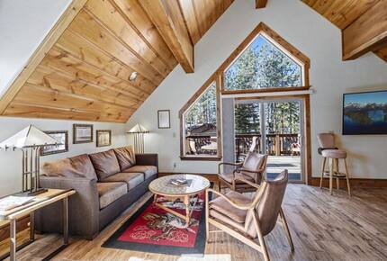 Serene Zephyr Cove Escape with Lake Tahoe Views - Zephyr Cove, Nevada