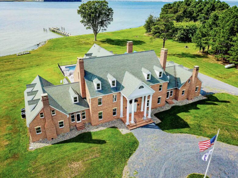 Chesapeake Mansion: Waterfront Elegance on 30 Acres - Sherwood, Maryland