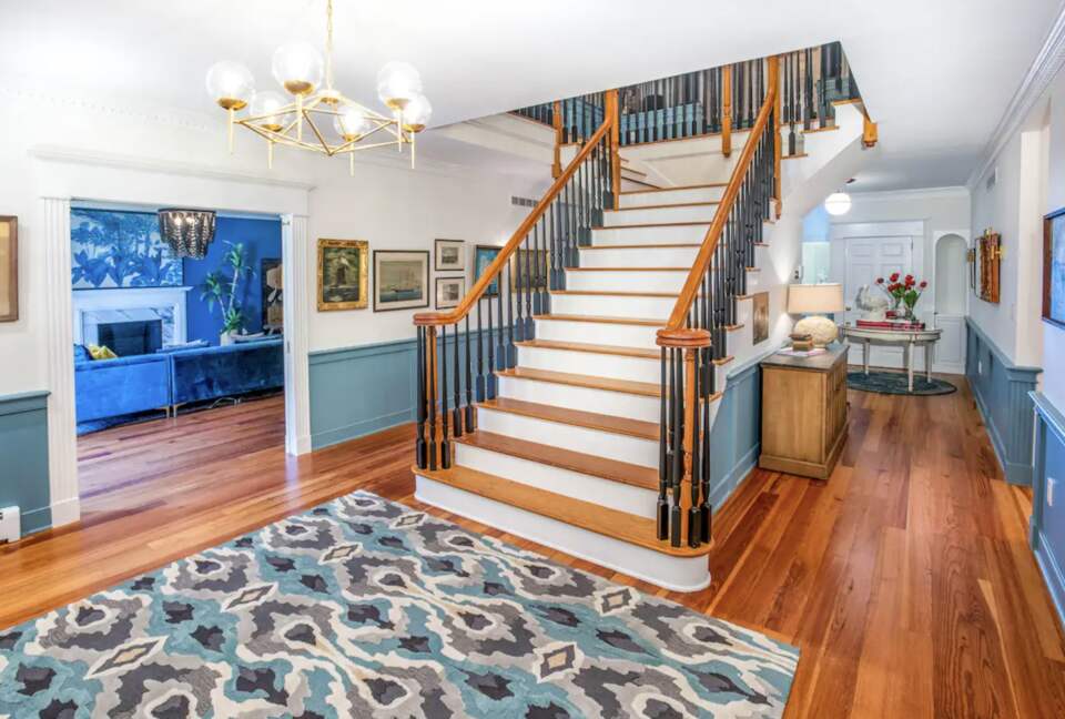 Chesapeake Mansion: Waterfront Elegance on 30 Acres - Sherwood, Maryland