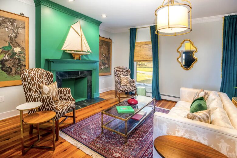 Chesapeake Mansion: Waterfront Elegance on 30 Acres - Sherwood, Maryland