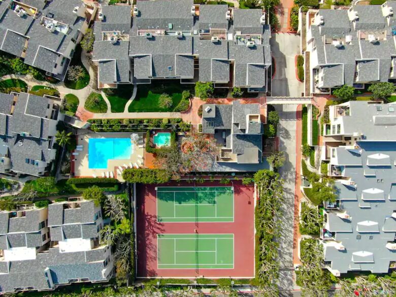 Azure Dream: Coastal Retreat Steps from the Beach - Solana Beach, California