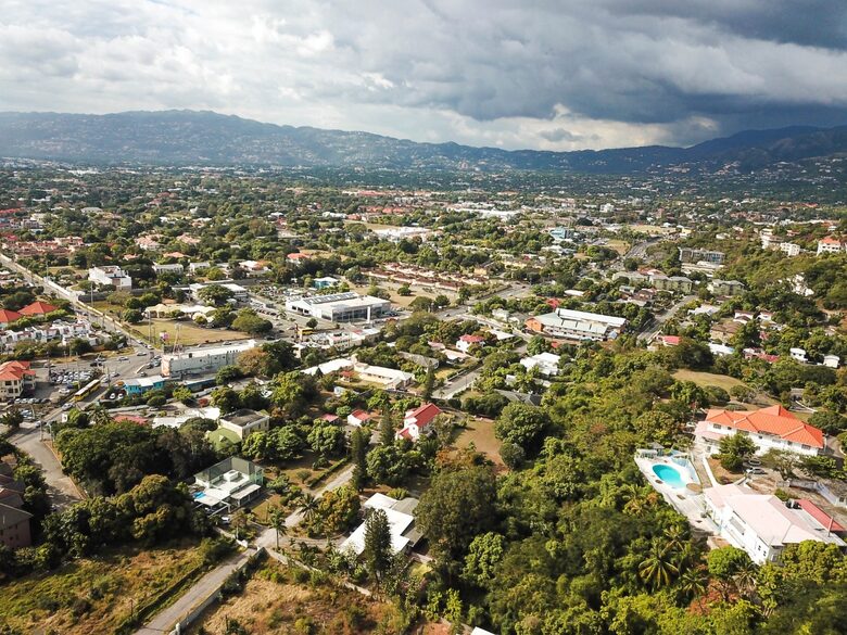 Kingston Urban Oasis Getaway - Kingston, Jamaica