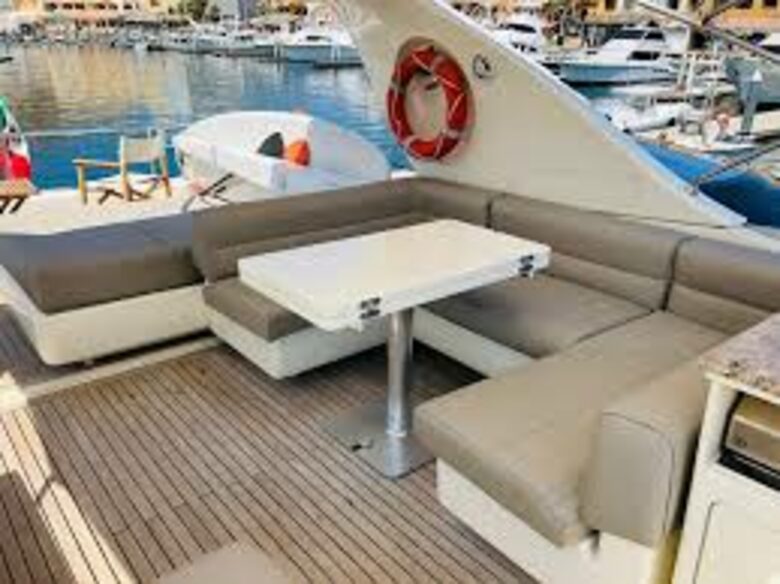 Catari Motor Yacht - San Jose Del Cabo, Mexico