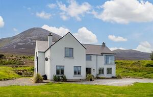 Modern Murrisk Home Overlooking Clewbay - Murrisk, Westport, Ireland