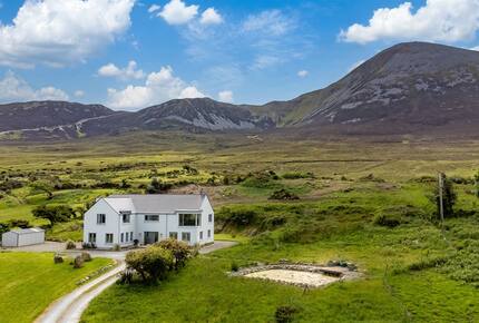 Modern Murrisk Home Overlooking Clewbay - Murrisk, Westport, Ireland