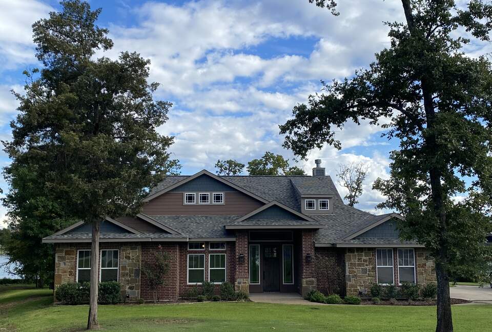 Lakefront Home on Richland Chambers Lake - Corsicana, Texas