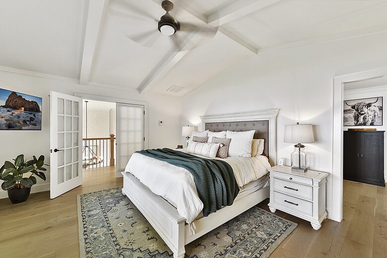 Stunning Lake Norman Waterfront Retreat - Cornelius, North Carolina