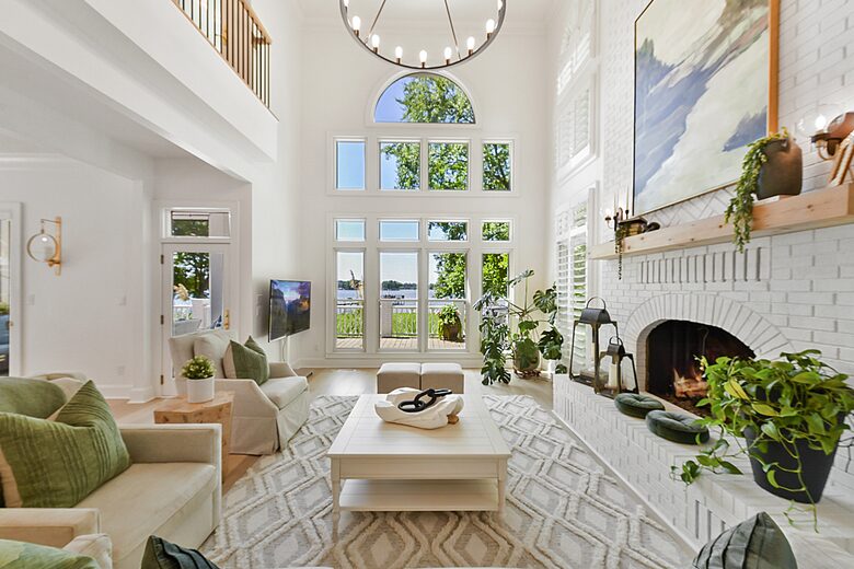 Stunning Lake Norman Waterfront Retreat - Cornelius, North Carolina