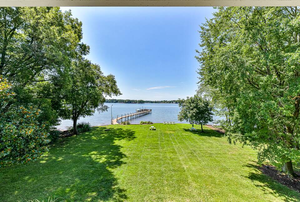 Stunning Lake Norman Waterfront Retreat - Cornelius, North Carolina