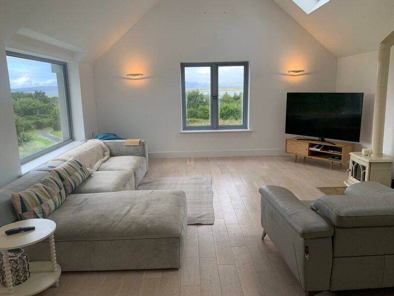 Modern Murrisk Home Overlooking Clewbay - Murrisk, Westport, Ireland