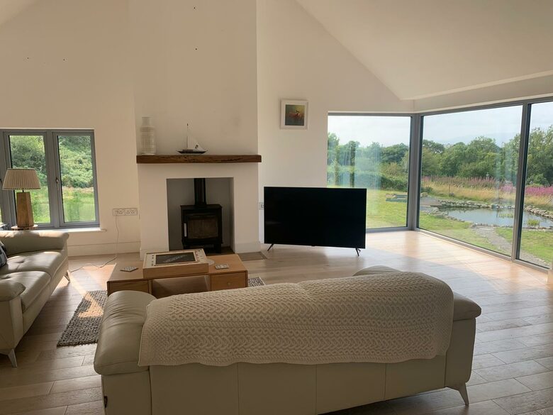 Modern Murrisk Home Overlooking Clewbay - Murrisk, Westport, Ireland