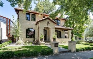 Large Denver Luxe - Denver, Colorado