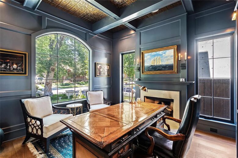 Large Denver Luxe - Denver, Colorado